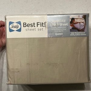 Queen sheet set, beige